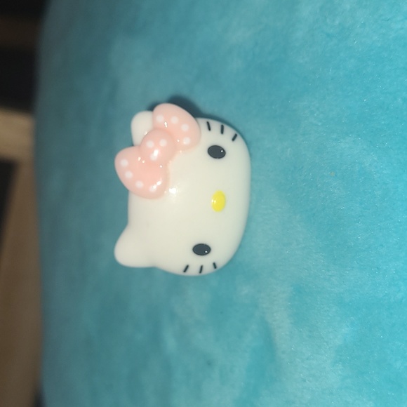 Hello Kitty Adjustable Ring - Picture 7 of 11